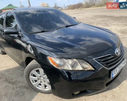 Черный Тойота Камри, объемом двигателя 3.5 л и пробегом 325 тыс. км за 7999 $, фото 56 на Automoto.ua