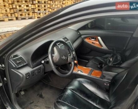 Черный Тойота Камри, объемом двигателя 3.46 л и пробегом 270 тыс. км за 8100 $, фото 5 на Automoto.ua