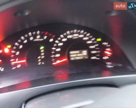 Чорний Тойота Камрі, об'ємом двигуна 2.4 л та пробігом 288 тис. км за 7700 $, фото 18 на Automoto.ua