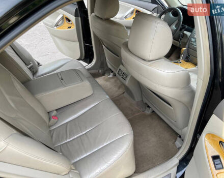 Черный Тойота Камри, объемом двигателя 3.5 л и пробегом 240 тыс. км за 8000 $, фото 8 на Automoto.ua