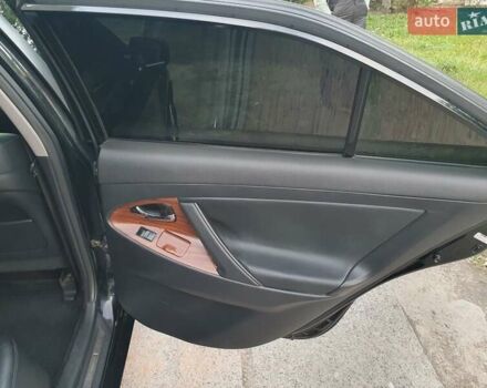 Черный Тойота Камри, объемом двигателя 3.46 л и пробегом 263 тыс. км за 13999 $, фото 21 на Automoto.ua