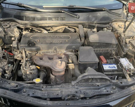 Чорний Тойота Камрі, об'ємом двигуна 2.4 л та пробігом 274 тис. км за 7500 $, фото 6 на Automoto.ua