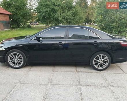 Черный Тойота Камри, объемом двигателя 3.46 л и пробегом 263 тыс. км за 13999 $, фото 6 на Automoto.ua