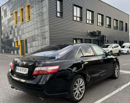 Чорний Тойота Камрі, об'ємом двигуна 3.46 л та пробігом 245 тис. км за 8699 $, фото 2 на Automoto.ua