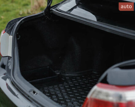 Черный Тойота Камри, объемом двигателя 3.46 л и пробегом 316 тыс. км за 9500 $, фото 29 на Automoto.ua