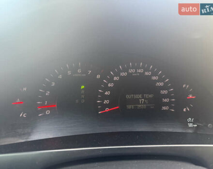 Черный Тойота Камри, объемом двигателя 3.46 л и пробегом 337 тыс. км за 9000 $, фото 13 на Automoto.ua