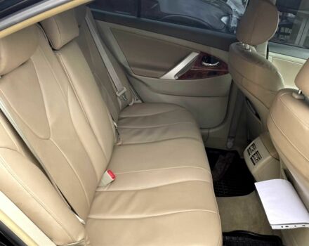 Черный Тойота Камри, объемом двигателя 3.5 л и пробегом 286 тыс. км за 7200 $, фото 3 на Automoto.ua