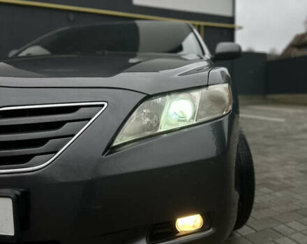 Черный Тойота Камри, объемом двигателя 2.4 л и пробегом 350 тыс. км за 6500 $, фото 12 на Automoto.ua