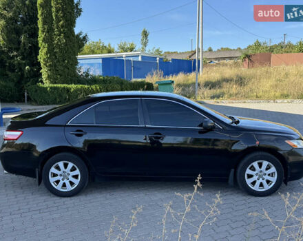 Черный Тойота Камри, объемом двигателя 3.46 л и пробегом 325 тыс. км за 7150 $, фото 7 на Automoto.ua