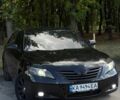 Чорний Тойота Камрі, об'ємом двигуна 2.4 л та пробігом 358 тис. км за 6500 $, фото 1 на Automoto.ua