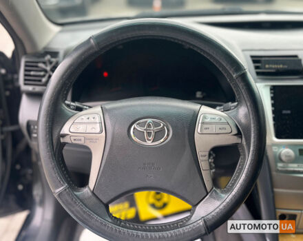 Черный Тойота Камри, объемом двигателя 2.4 л и пробегом 384 тыс. км за 9200 $, фото 13 на Automoto.ua