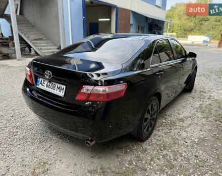Черный Тойота Камри, объемом двигателя 2.36 л и пробегом 300 тыс. км за 7600 $, фото 6 на Automoto.ua