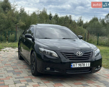 Черный Тойота Камри, объемом двигателя 3.46 л и пробегом 287 тыс. км за 7700 $, фото 3 на Automoto.ua