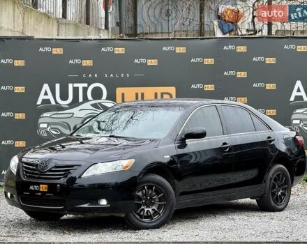 Чорний Тойота Камрі, об'ємом двигуна 3.5 л та пробігом 328 тис. км за 8600 $, фото 3 на Automoto.ua
