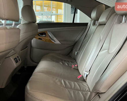 Чорний Тойота Камрі, об'ємом двигуна 3.5 л та пробігом 221 тис. км за 7800 $, фото 18 на Automoto.ua