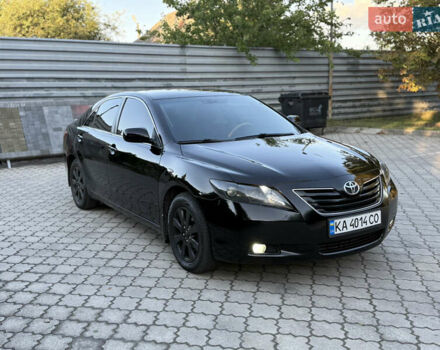 Черный Тойота Камри, объемом двигателя 3.5 л и пробегом 300 тыс. км за 7500 $, фото 8 на Automoto.ua