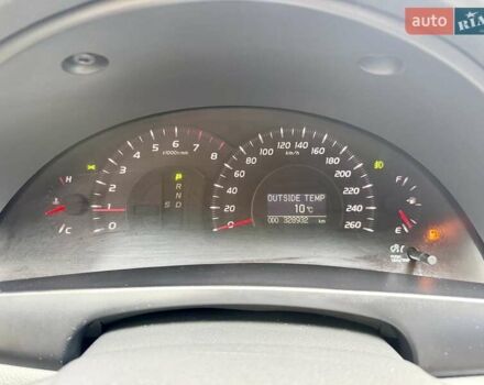 Чорний Тойота Камрі, об'ємом двигуна 3.5 л та пробігом 328 тис. км за 8600 $, фото 14 на Automoto.ua