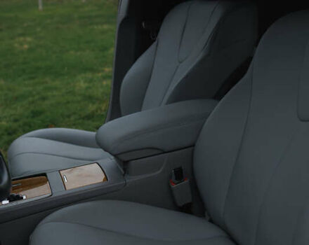 Черный Тойота Камри, объемом двигателя 3.46 л и пробегом 316 тыс. км за 9500 $, фото 54 на Automoto.ua