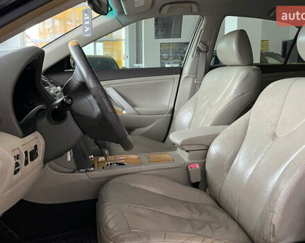 Чорний Тойота Камрі, об'ємом двигуна 3.5 л та пробігом 221 тис. км за 7800 $, фото 8 на Automoto.ua