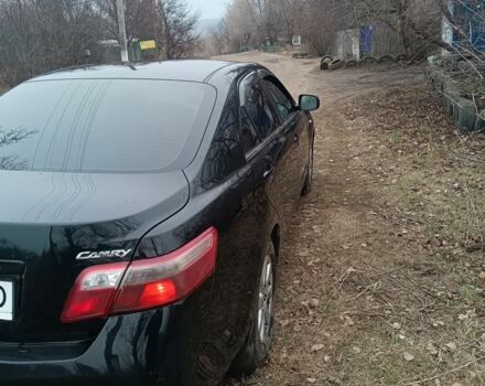 Чорний Тойота Камрі, об'ємом двигуна 2.4 л та пробігом 260 тис. км за 8000 $, фото 2 на Automoto.ua