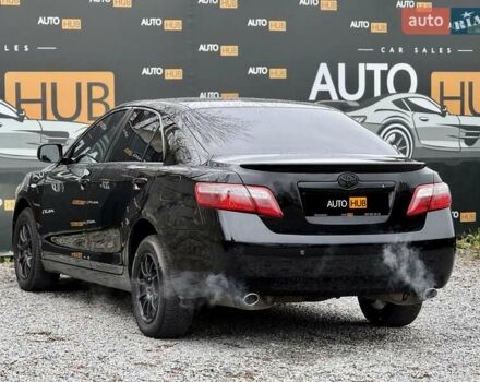 Чорний Тойота Камрі, об'ємом двигуна 3.5 л та пробігом 328 тис. км за 8600 $, фото 4 на Automoto.ua