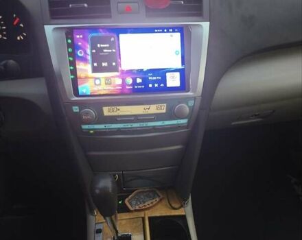 Черный Тойота Камри, объемом двигателя 2.36 л и пробегом 230 тыс. км за 10000 $, фото 11 на Automoto.ua