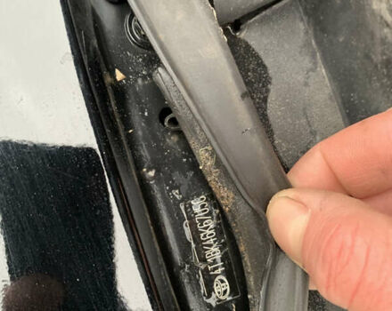 Черный Тойота Камри, объемом двигателя 3.5 л и пробегом 325 тыс. км за 7999 $, фото 11 на Automoto.ua