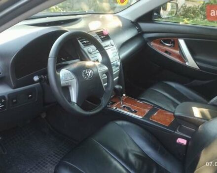 Чорний Тойота Камрі, об'ємом двигуна 2.36 л та пробігом 249 тис. км за 8150 $, фото 5 на Automoto.ua