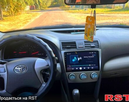 Чорний Тойота Камрі, об'ємом двигуна 2.4 л та пробігом 380 тис. км за 7499 $, фото 3 на Automoto.ua