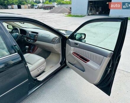 Черный Тойота Камри, объемом двигателя 3 л и пробегом 195 тыс. км за 6900 $, фото 9 на Automoto.ua