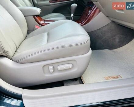 Черный Тойота Камри, объемом двигателя 3 л и пробегом 195 тыс. км за 6900 $, фото 15 на Automoto.ua