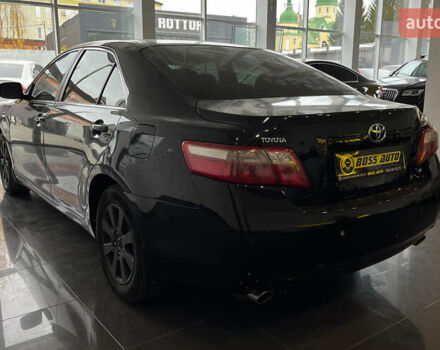 Чорний Тойота Камрі, об'ємом двигуна 3.5 л та пробігом 221 тис. км за 7800 $, фото 4 на Automoto.ua