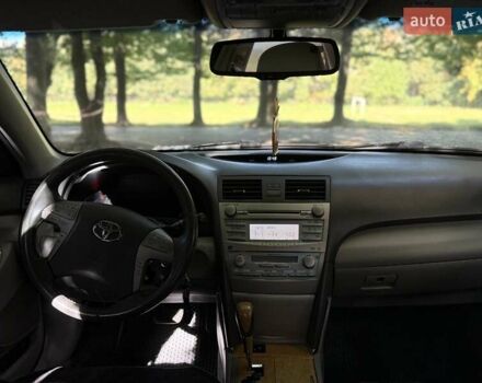 Тойота Камри 2006 в Хмельницком на Automoto.ua Черный Тойота Камри, объемом двигателя 2.36 л и пробегом 340 тыс. км за 8499 $, фото 32 на Automoto.ua