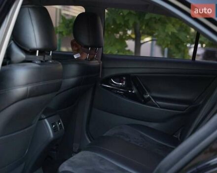 Черный Тойота Камри, объемом двигателя 3.5 л и пробегом 238 тыс. км за 10500 $, фото 29 на Automoto.ua