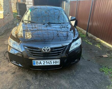 Чорний Тойота Камрі, об'ємом двигуна 2.4 л та пробігом 277 тис. км за 8700 $, фото 1 на Automoto.ua