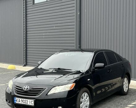 Чорний Тойота Камрі, об'ємом двигуна 2.4 л та пробігом 270 тис. км за 7200 $, фото 1 на Automoto.ua