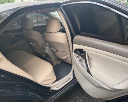 Чорний Тойота Камрі, об'ємом двигуна 2.4 л та пробігом 292 тис. км за 6995 $, фото 9 на Automoto.ua