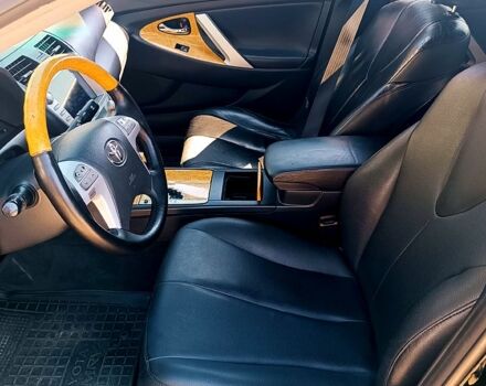 Черный Тойота Камри, объемом двигателя 3.5 л и пробегом 290 тыс. км за 8400 $, фото 9 на Automoto.ua