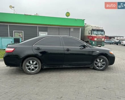 Чорний Тойота Камрі, об'ємом двигуна 2.4 л та пробігом 285 тис. км за 7800 $, фото 6 на Automoto.ua