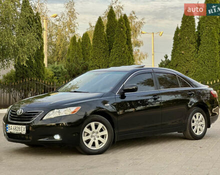 Черный Тойота Камри, объемом двигателя 3.46 л и пробегом 187 тыс. км за 11300 $, фото 7 на Automoto.ua
