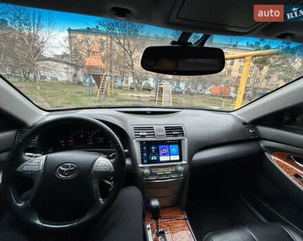 Чорний Тойота Камрі, об'ємом двигуна 2.4 л та пробігом 285 тис. км за 7800 $, фото 11 на Automoto.ua