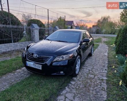 Чорний Тойота Камрі, об'ємом двигуна 2.36 л та пробігом 299 тис. км за 8888 $, фото 13 на Automoto.ua