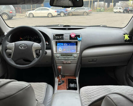 Чорний Тойота Камрі, об'ємом двигуна 3.46 л та пробігом 270 тис. км за 8500 $, фото 21 на Automoto.ua