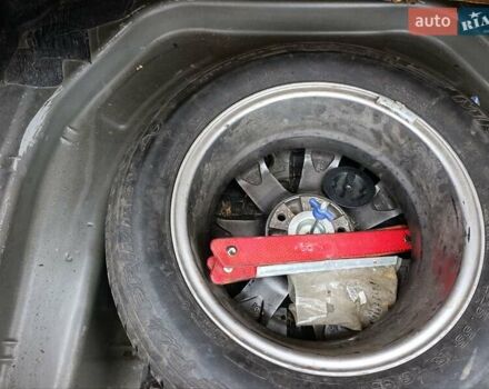 Черный Тойота Камри, объемом двигателя 2.4 л и пробегом 268 тыс. км за 8800 $, фото 17 на Automoto.ua