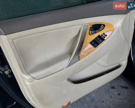 Чорний Тойота Камрі, об'ємом двигуна 2.4 л та пробігом 140 тис. км за 7999 $, фото 13 на Automoto.ua