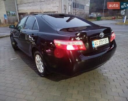 Черный Тойота Камри, объемом двигателя 2.36 л и пробегом 245 тыс. км за 8300 $, фото 2 на Automoto.ua