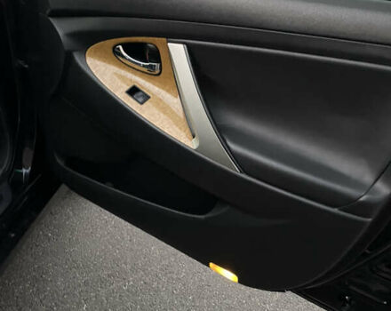 Чорний Тойота Камрі, об'ємом двигуна 3.5 л та пробігом 187 тис. км за 7999 $, фото 9 на Automoto.ua