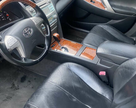 Черный Тойота Камри, объемом двигателя 3.5 л и пробегом 252 тыс. км за 10200 $, фото 25 на Automoto.ua