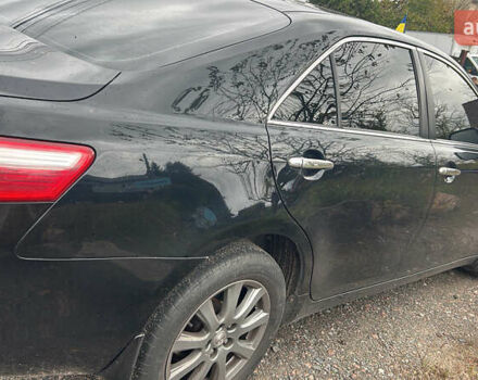 Черный Тойота Камри, объемом двигателя 3.5 л и пробегом 303 тыс. км за 8000 $, фото 3 на Automoto.ua