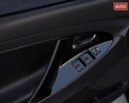 Черный Тойота Камри, объемом двигателя 3.5 л и пробегом 238 тыс. км за 10500 $, фото 27 на Automoto.ua